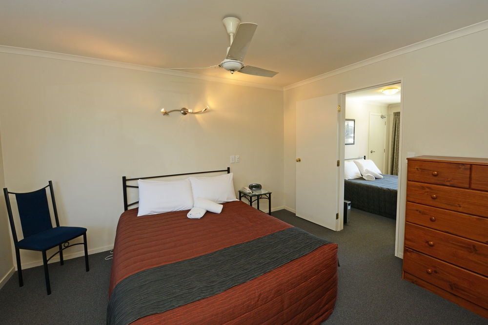 Gateway Motor Inn Mount Maunganui Buitenkant foto
