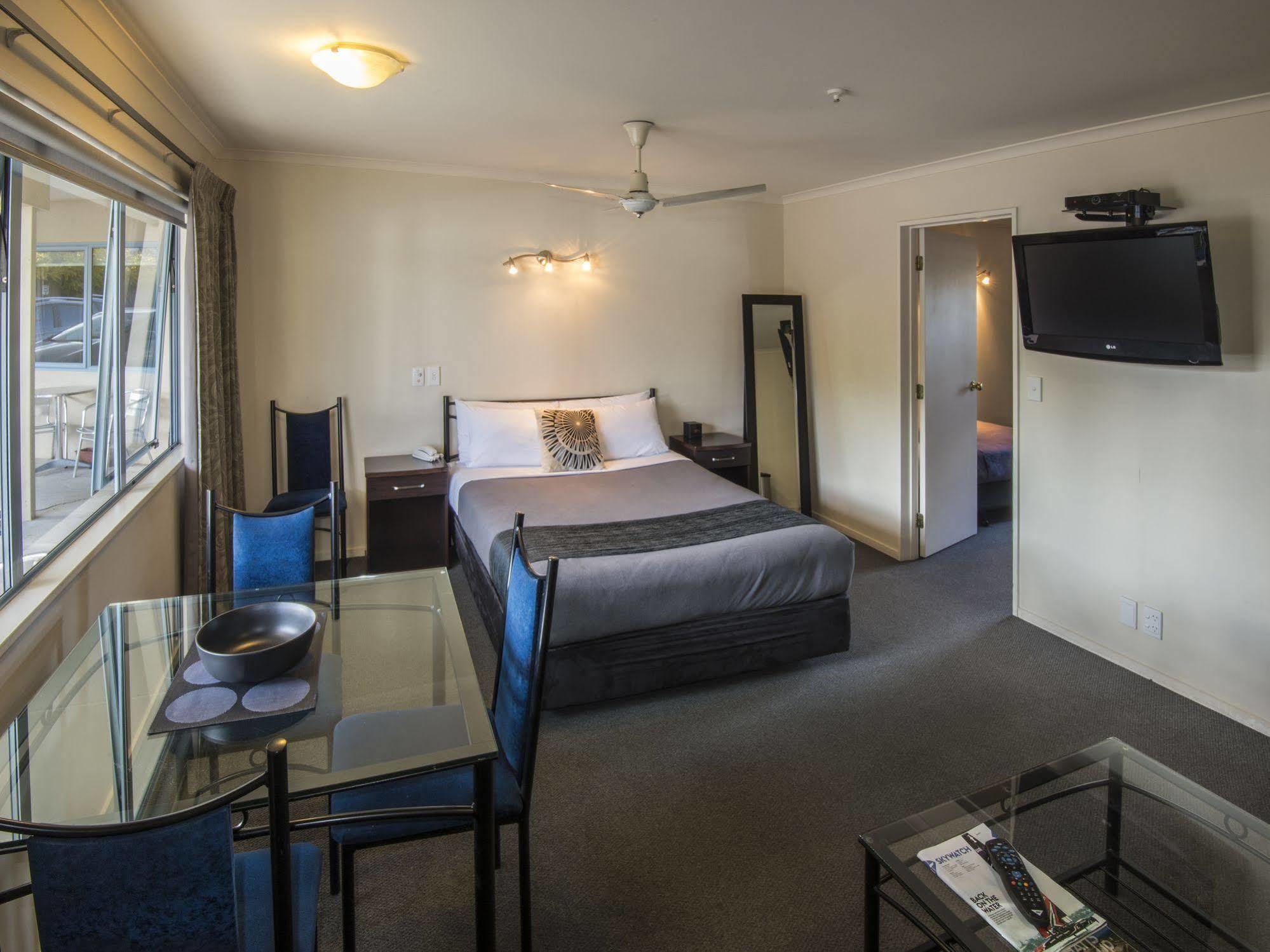 Gateway Motor Inn Mount Maunganui Buitenkant foto