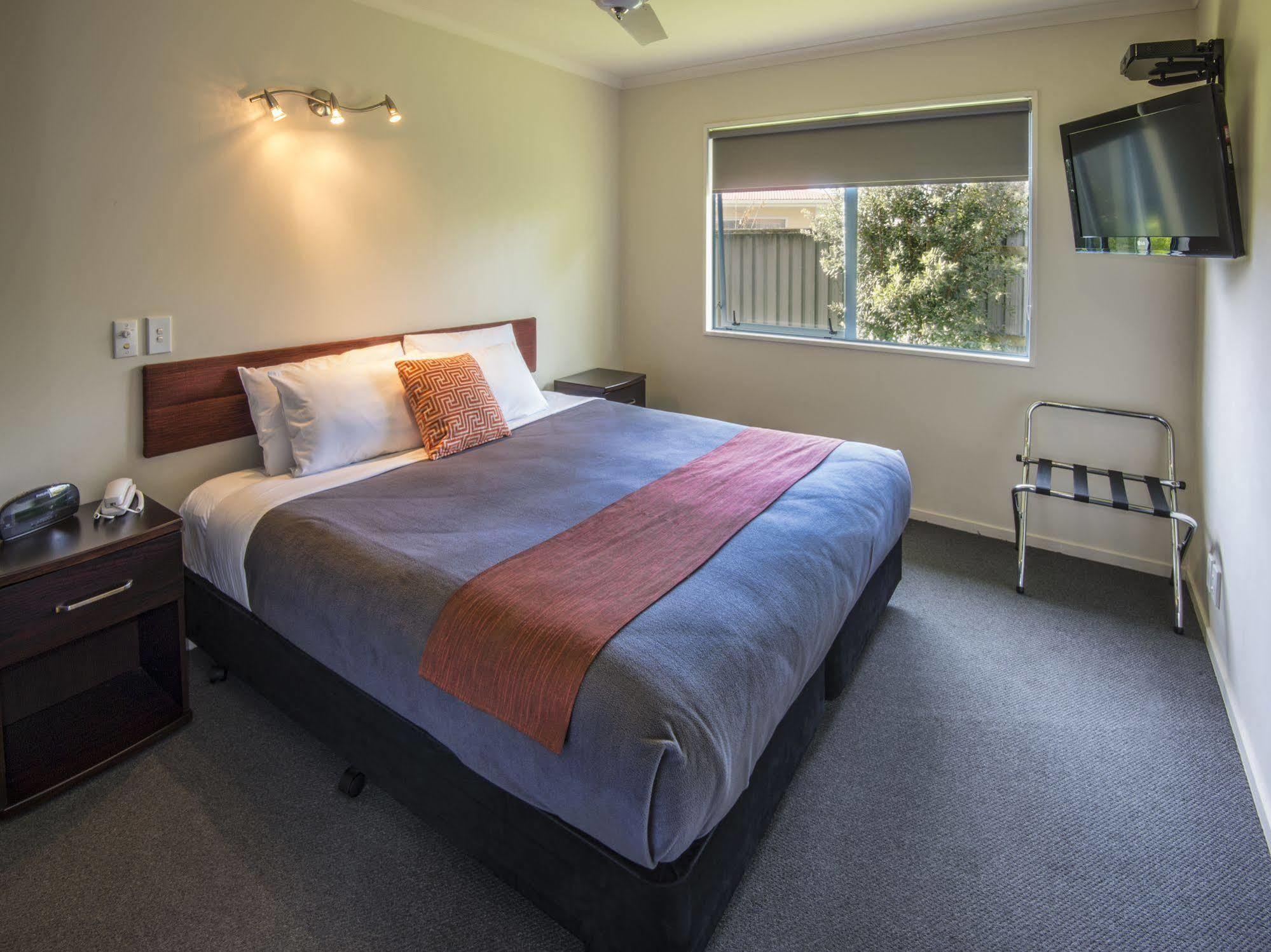 Gateway Motor Inn Mount Maunganui Buitenkant foto